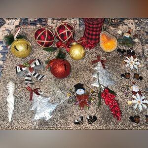 Festive Seasonal/Holiday Christmas 17 Count Ornament Assorted Bundle/Ribbon Lot